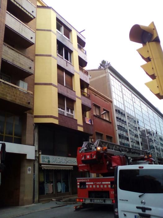 Incendi en un pis al centre de Manresa