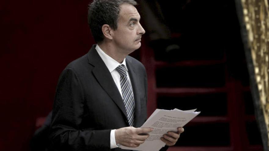 El presidente del Gobierno, José Luis Rodríguez Zapatero, durante la sesión de control al Ejecutivo celebrada hoy en el Congreso de los Diputados.