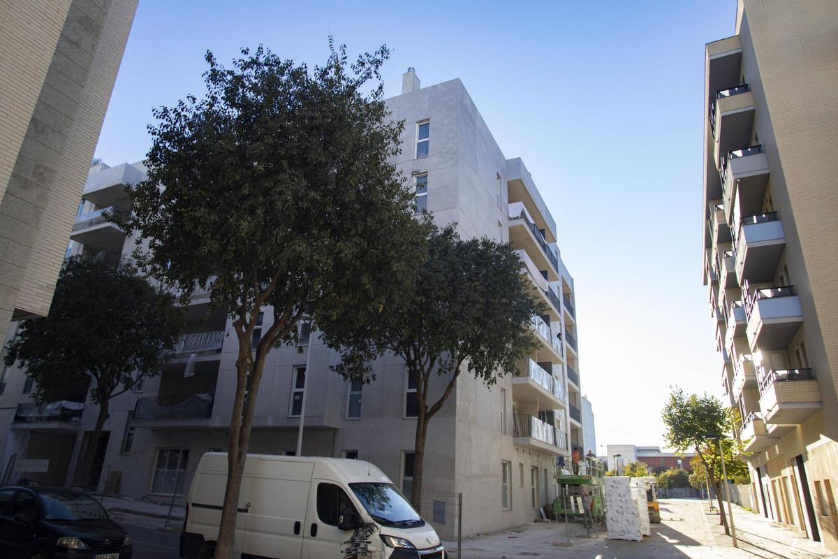 València, Xàtiva. CTR Viviendas en construcción en la calle 25 d’Abril