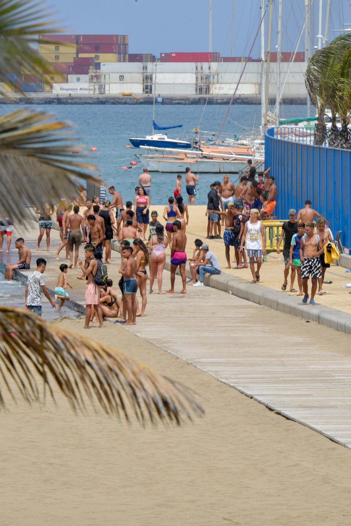 Domingo en playas de la capital grancanaria