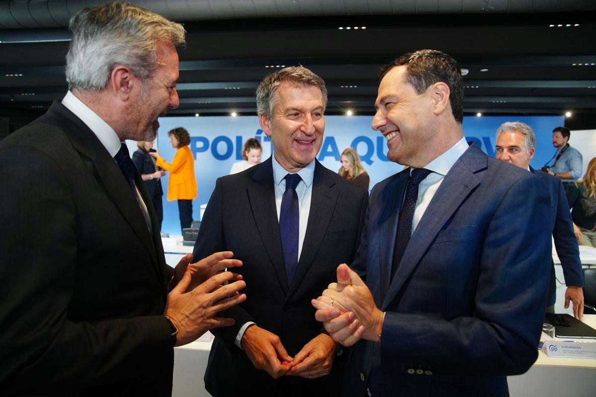 Juanma Moreno con Alberto Núñez Feijóo