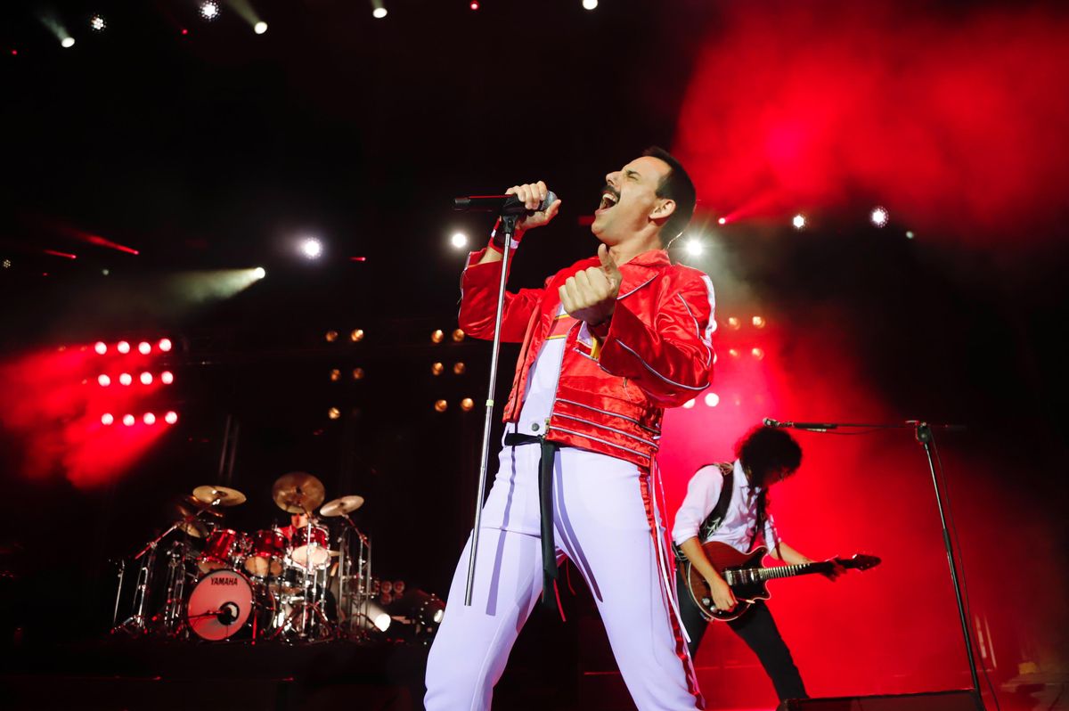 God Save The Queen revive a Freddie Mercury