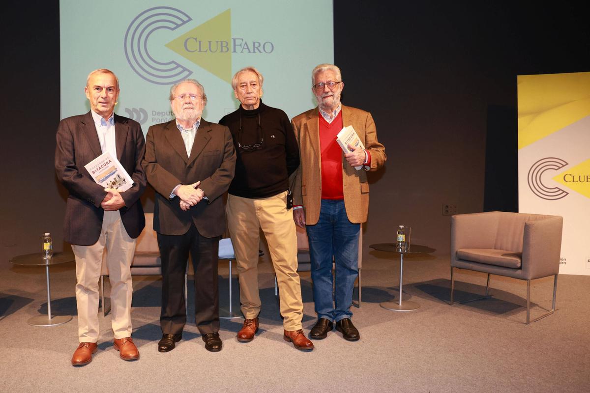 Coloquio del Club Faro del magistrado jubilado Julio Picatoste (2i), que presentó su libro “ Cuaderno de bitácora ”, y que fue presentado por el editor Bieito Ledo (1d), el periodista del diario Faro de Vigo Fernando Franco (2d) y Alberto González-Garcés (1i), en 2025