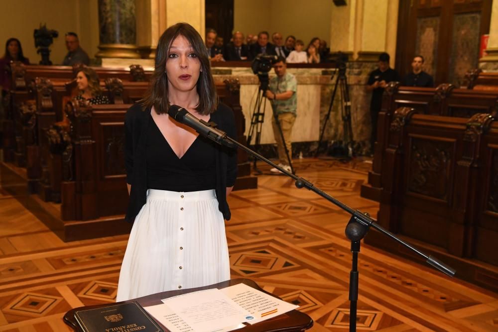 Inés Rey ya es nueva alcaldesa de A Coruña