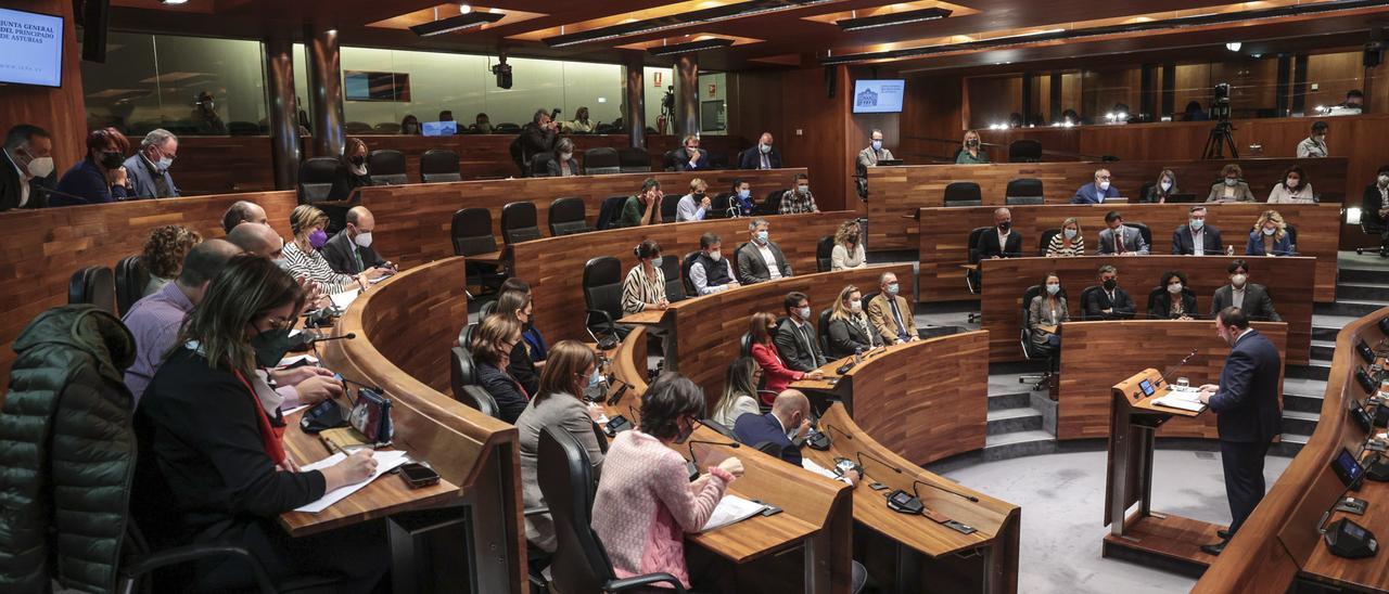 Debate en la Junta General del Principado.