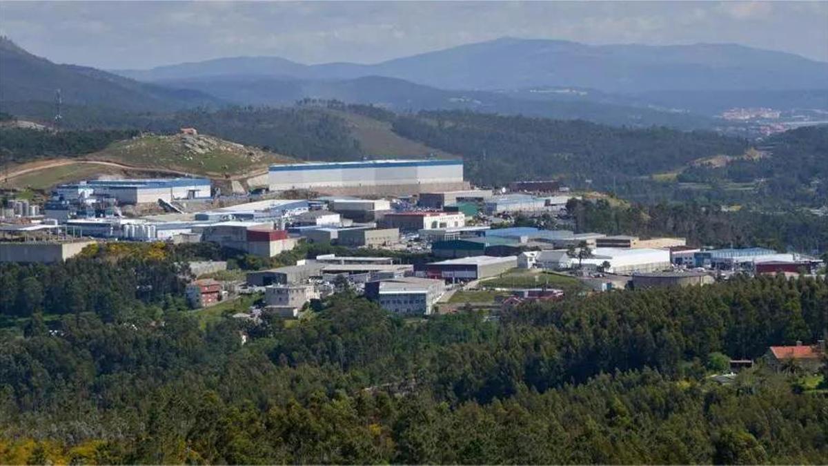 Panorámica do polígono industrial de Xarás.