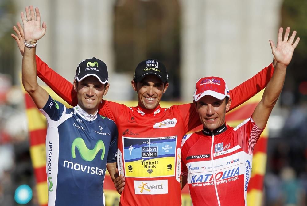 Junto con Contador y Valverde, formó la última gran generación del ciclismo español. En la imagen, el podio final de una Vuelta.