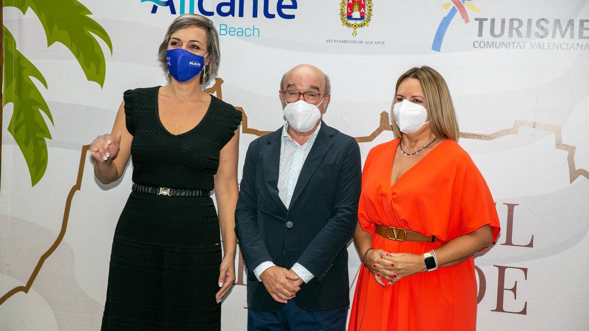 Alicante premia la contribución turística para la ciudad de Vectalia, Gastronou, Alicante Gastronómica y Muelle 12