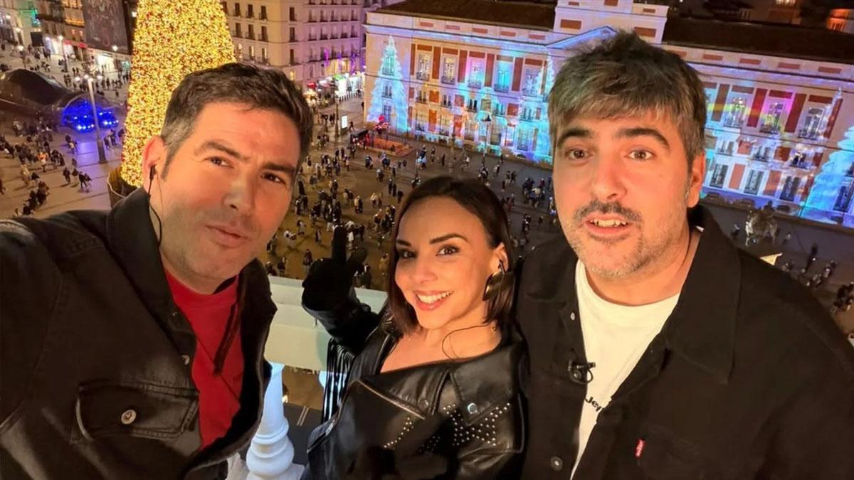 Estopa y Chenoa en la Puerta del Sol.