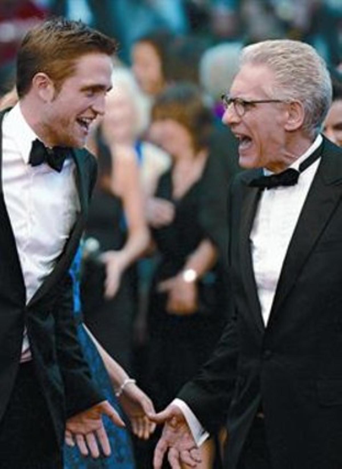 Robert Pattinson (izquierda) y David Cronenberg, anoche en la alfombra roja del festival de Cannes. Robert Pattinson (izquierda) y David Cronenberg, anoche en la alfombra roja del festival de Cannes.