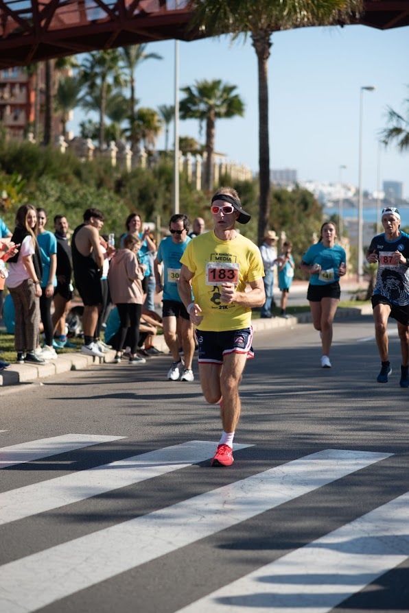 Una imagen de la VIII Carrera Litoral de Benalmádena.