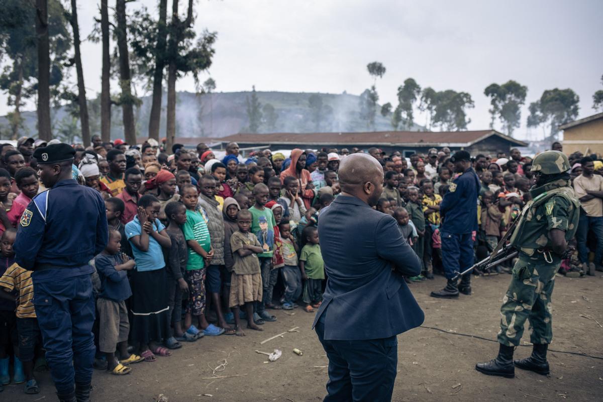 Desplazados a causa de los enfrentamientos cerca de Goma, en el Congo. En casi seis meses de enfrentamientos, más de 300.000 personas han huido de sus hogares.