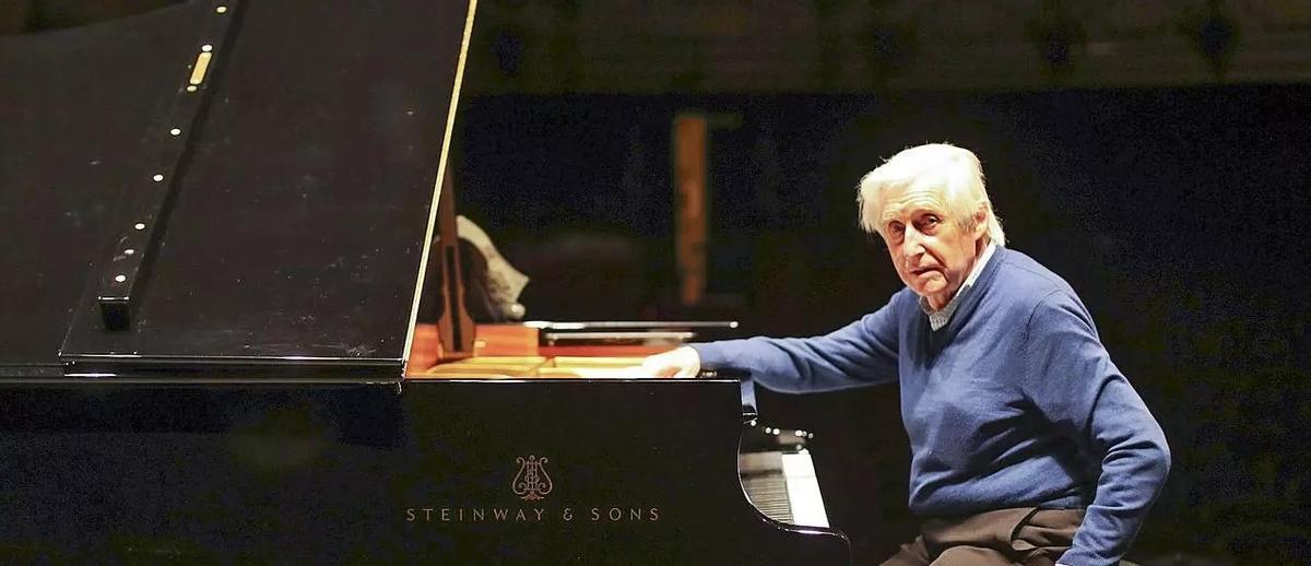 El gran pianista Joaquín Achúcarro