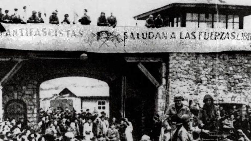 Prisioneros liberados del campo de Mauthausen.