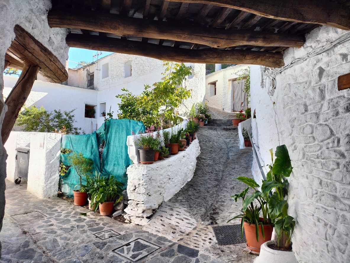Uno de los pueblos más tradicionales de Granada es Pampaneira
