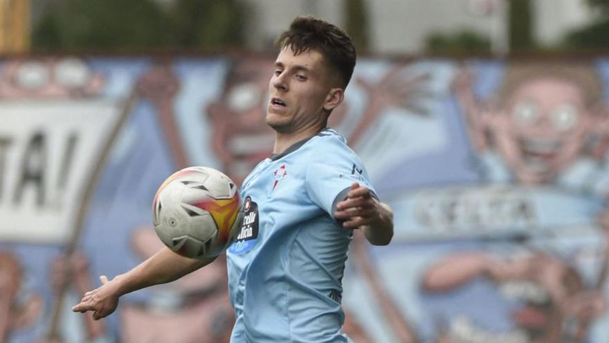 José Fontán, en un encuentro con el Celta. | MIGUEL RIOPA/FARO DE VIGO