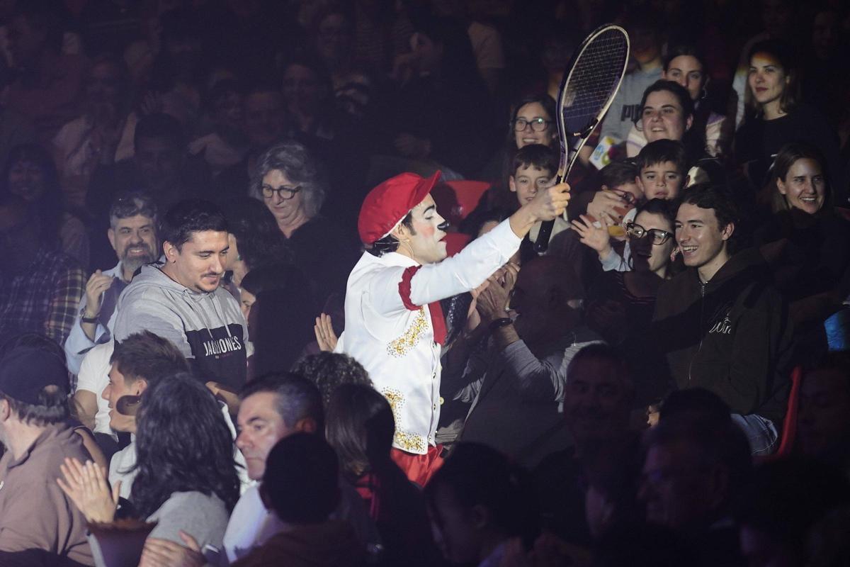 Les fotos de l'espectacle Blau del Festival del Circ de Girona 2026