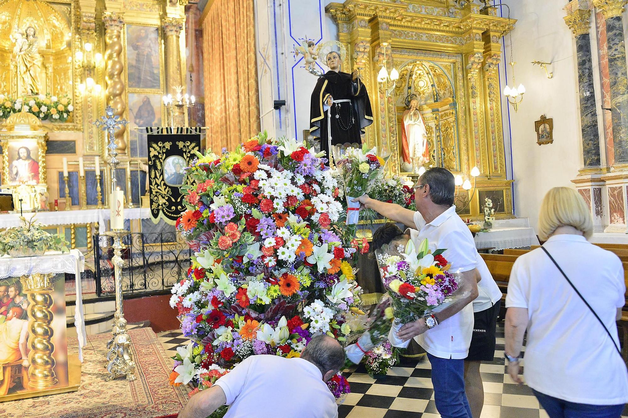Ofrenda de flores a San Pascual