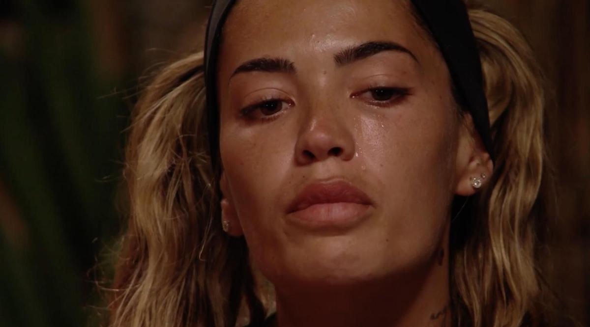 Teresa Seco se pone a llorar al recibir el toque de atención de 'Supervivientes'