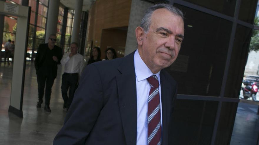 El exdirector de la CAM Roberto López debe a Hacienda más que Rodrigo Rato