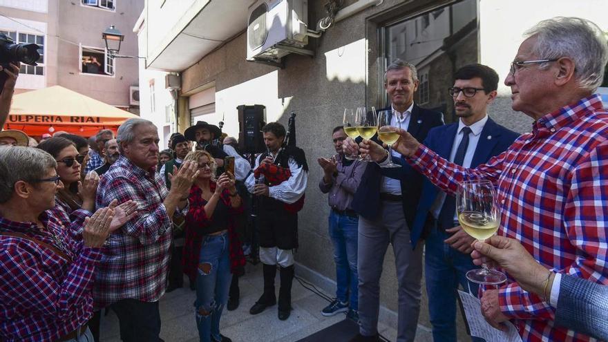 Emotivo homenaje a Pepe Domingo Castaño en Padrón: &quot;Cuánto amor dejas, Pepe&quot;