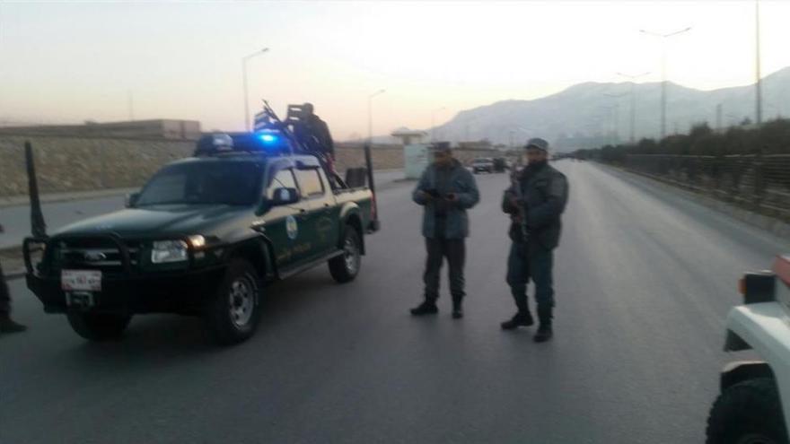 Un doble atentado suicida talibán causa al menos 23 muertos y 45 heridos en Kabul