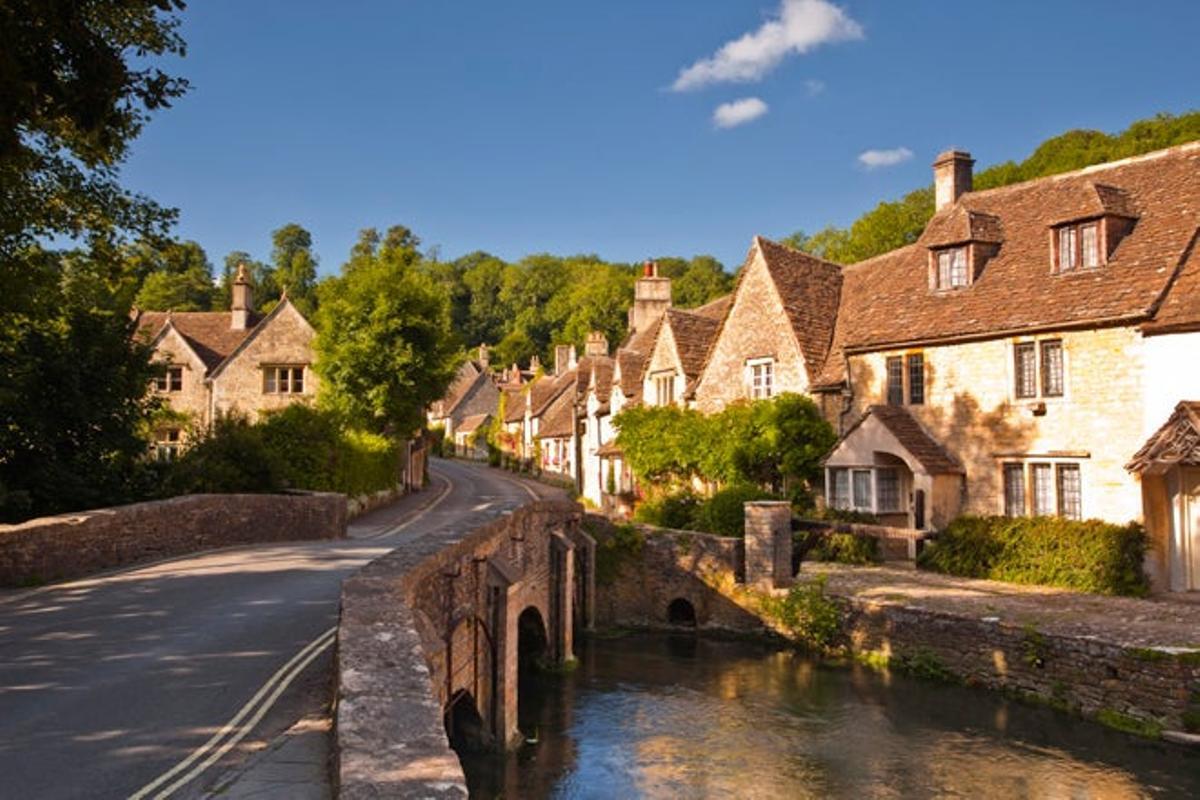 Castle Combe, al norte de Wiltshire, Inglaterra. Castle Combe, al norte de Wiltshire, Inglaterra.