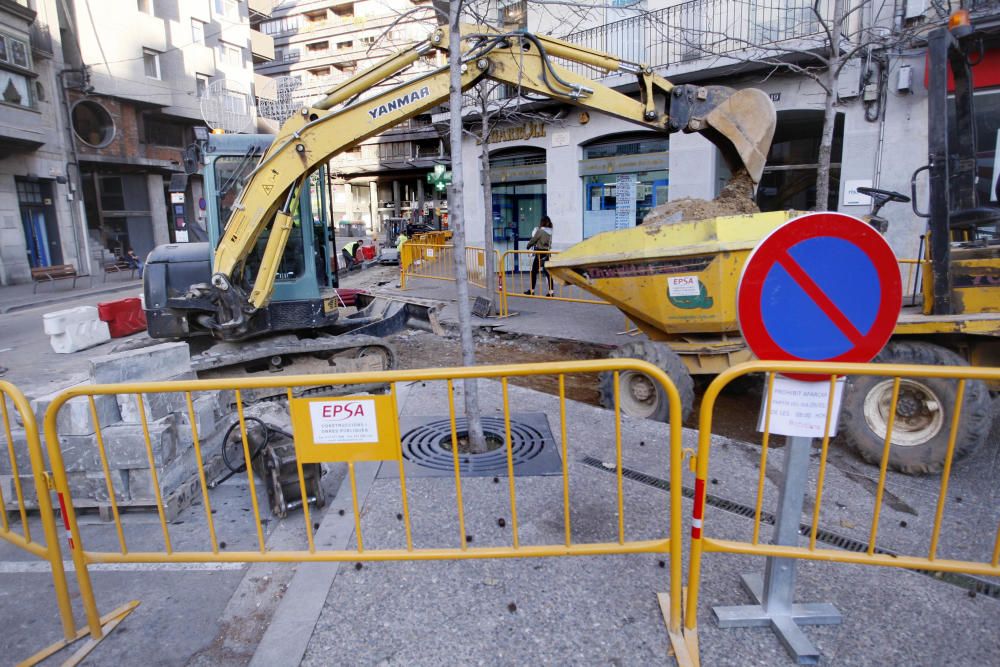 Obres del nou carril bici de Girona