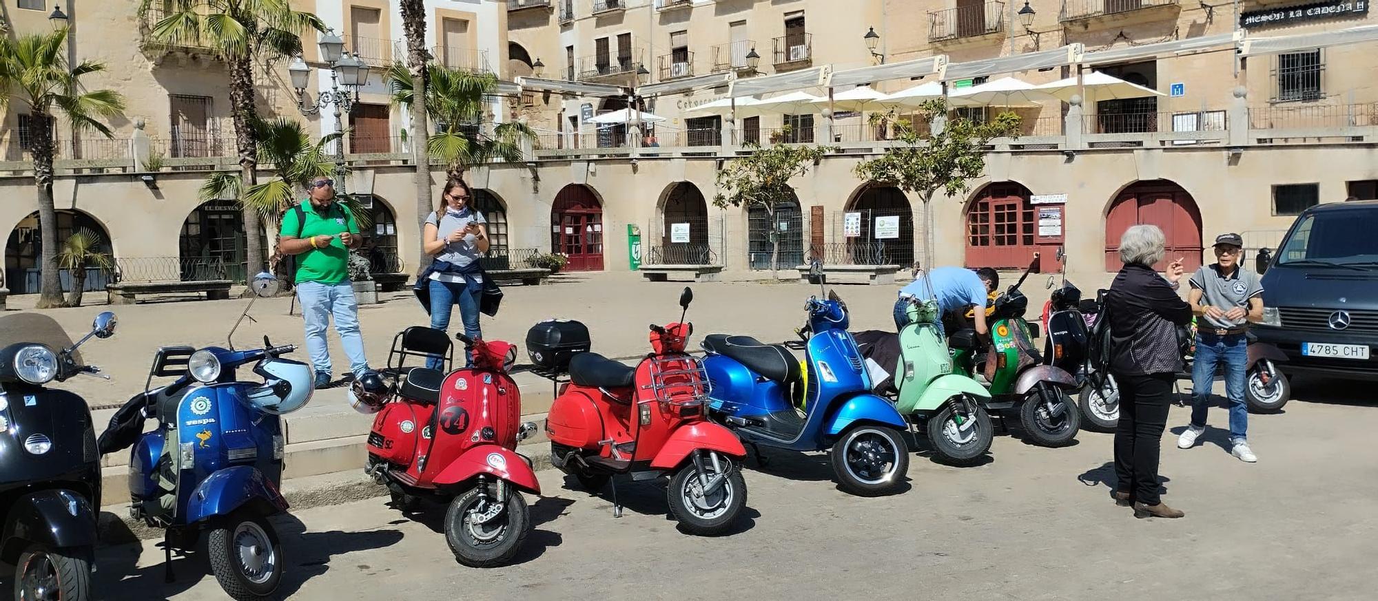 Galería | Finaliza la fiesta de las vespas, pero regresarán a Cáceres