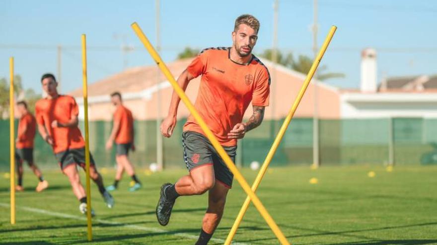 Josema, durante un entrenamiento en Pinatar Arena