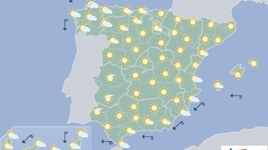 Nubes al norte y despejado en el resto de Canarias