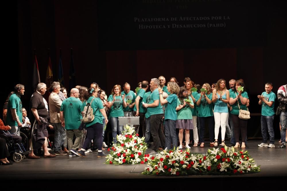 Entrega de las distinciones del Ayuntamiento de Gijón