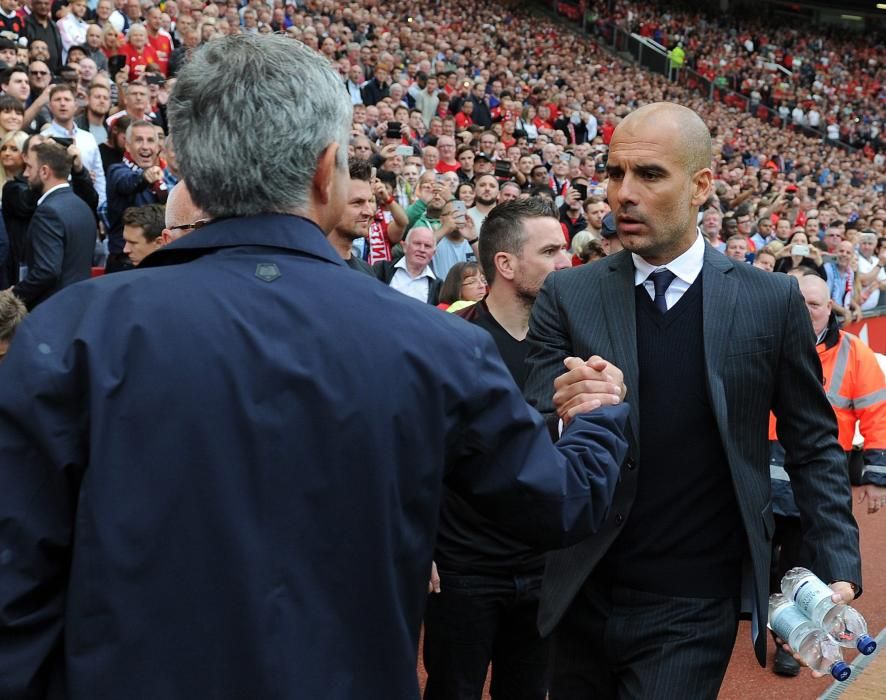 El Manchester City se impuso (1-2) este sábado al Manchester United en el derbi que abría la cuarta jornada de Premier League, en un encuentro marcado por el enfrentamiento entre Mourinho y Guardiola.