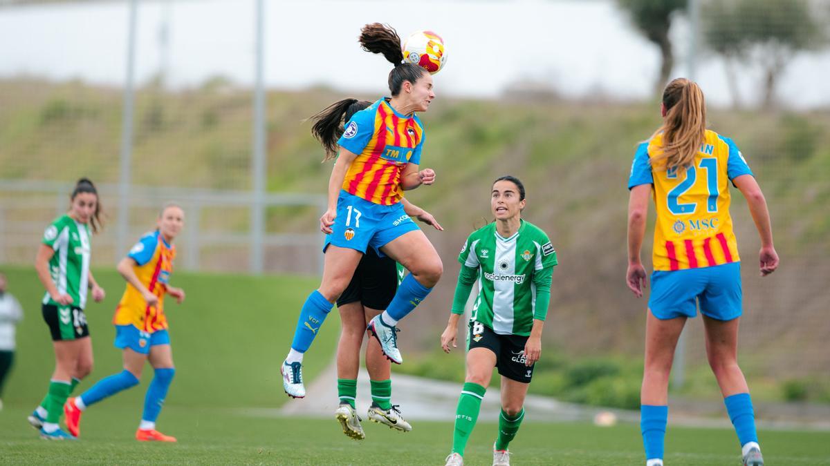El Valencia CF no pudo llevarse los tres puntos de tierras sevillanas