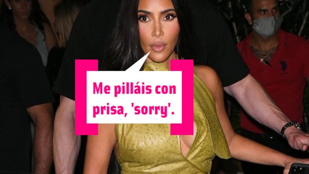 Kim Kardashian, la 'estrellá', o cómo pegarse una leche en mitad del mar