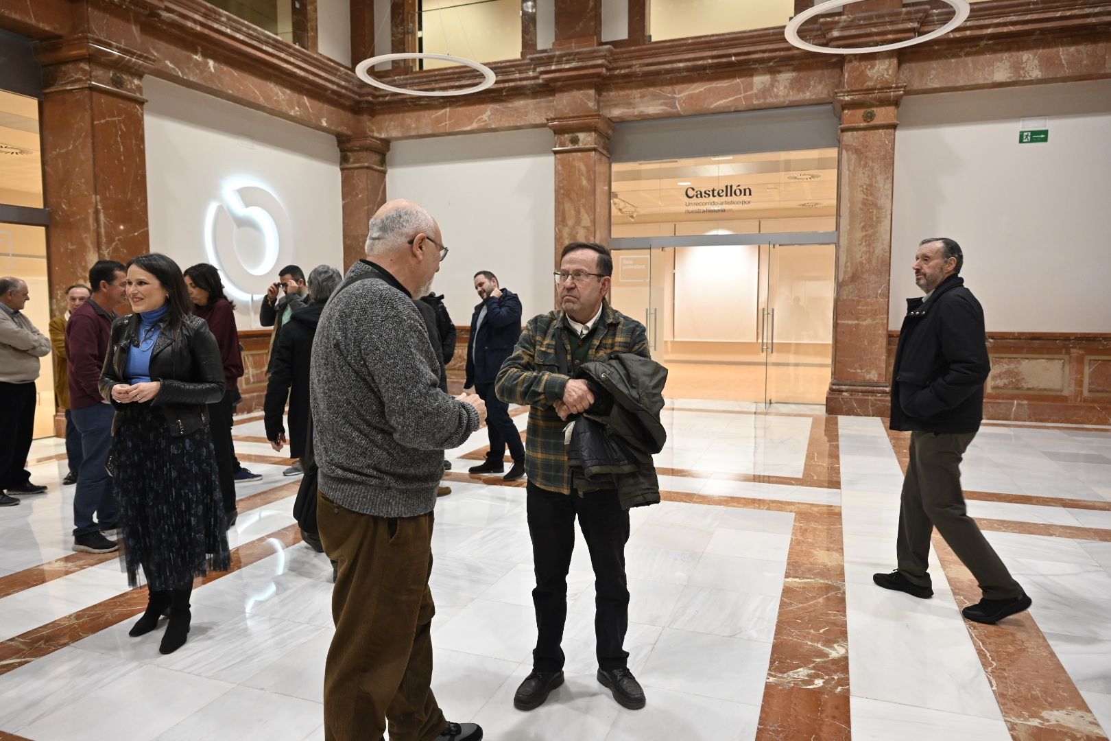 Ximo Puig presenta su nuevo libro en Castelló