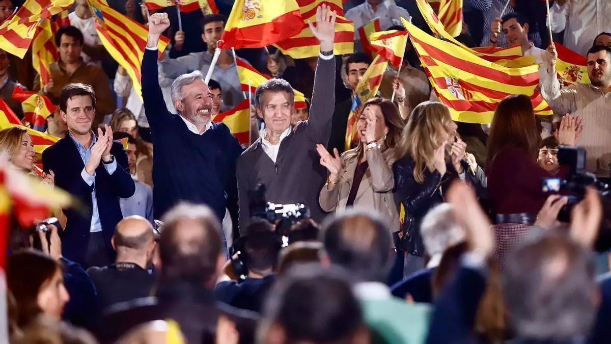 Azcón cierra la campaña yendo al ataque del PSOE y de Vox por ser "miserables" y "populistas del voto inútil"