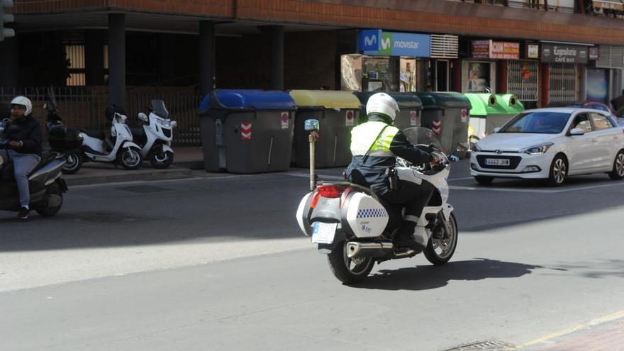 Policía Local de Murcia recorre el centro de la ciudad