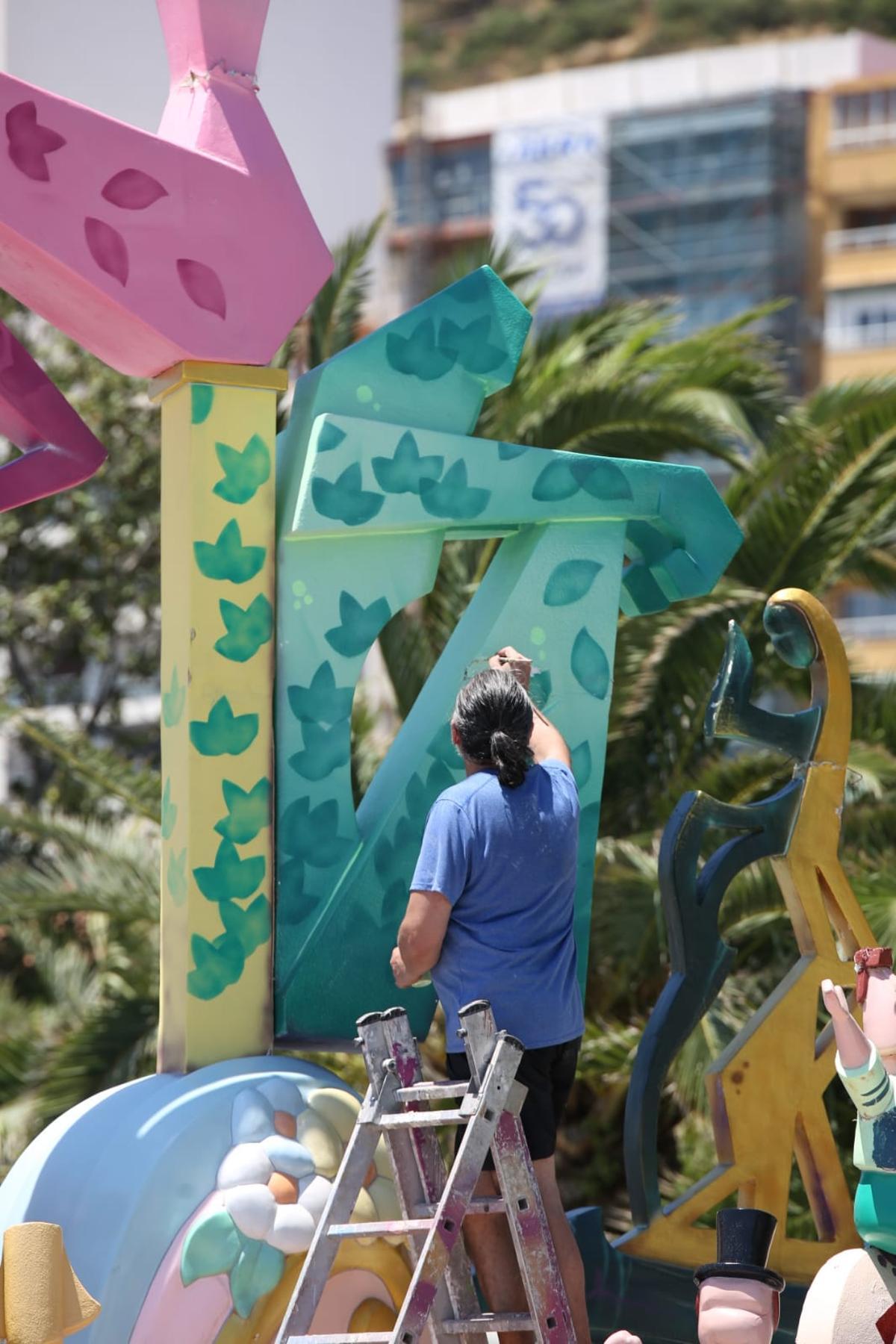 Daños de la lluvia en la pintura de La Ceràmica y destrozos en La Marina y Sant Agustí