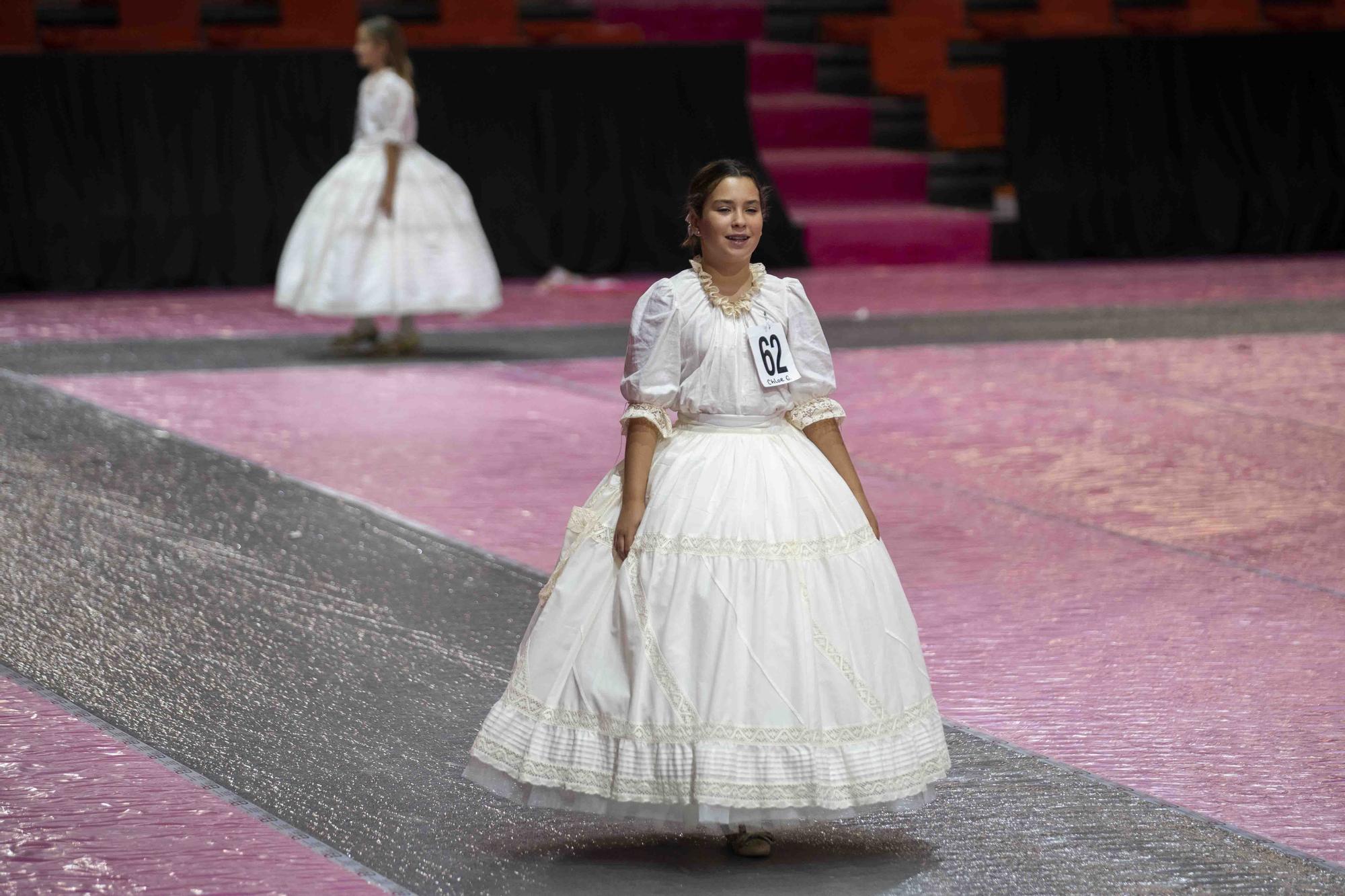 Así ha sido el ensayo de la gala para la elección de las cortes falleras 2023: infantiles