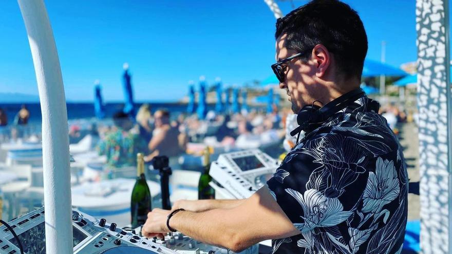 El DJ Sergio Le Canarien.