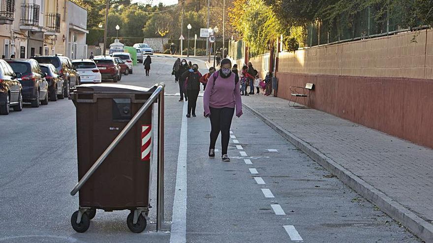 Vecinos de Bocairent recogen firmas contra el nuevo plan de movilidad