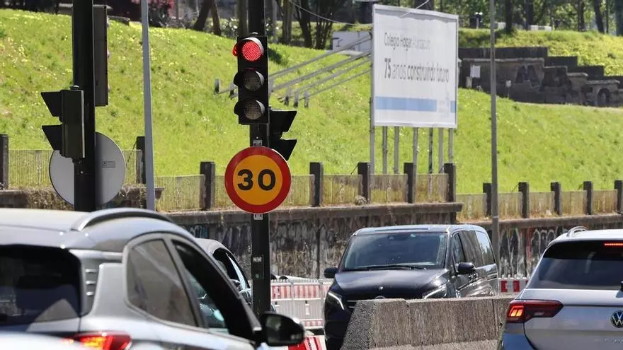 Las obras de la avenida de Madrid reducen la velocidad a 30km/h