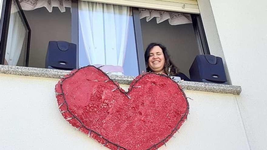 Trespando (Siero) homenajea a la joven vecina que animó el encierro