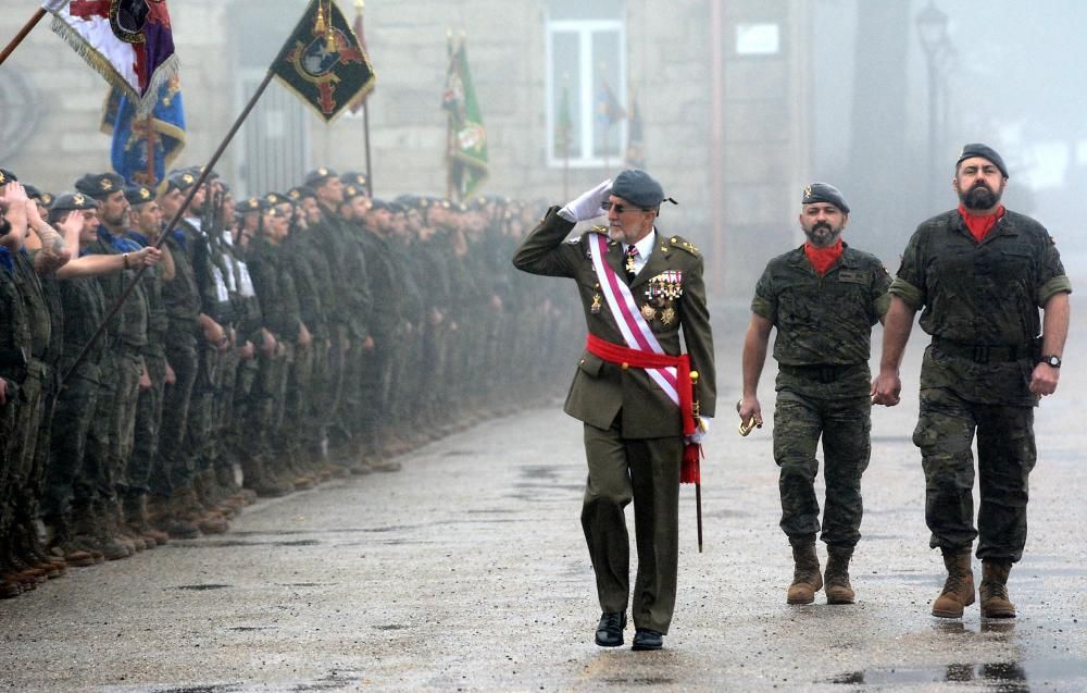 Parada militar en la jura de bandera // Rafa Vázquez