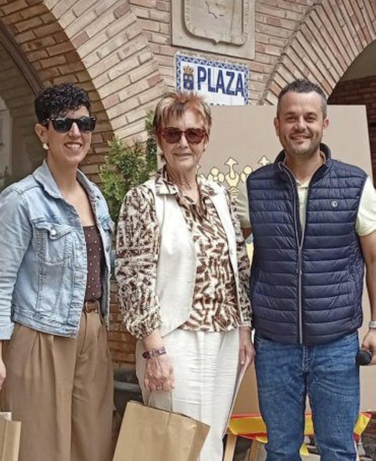 Pilar Pardo y Martina Cruz, premio a las más lectoras. | L