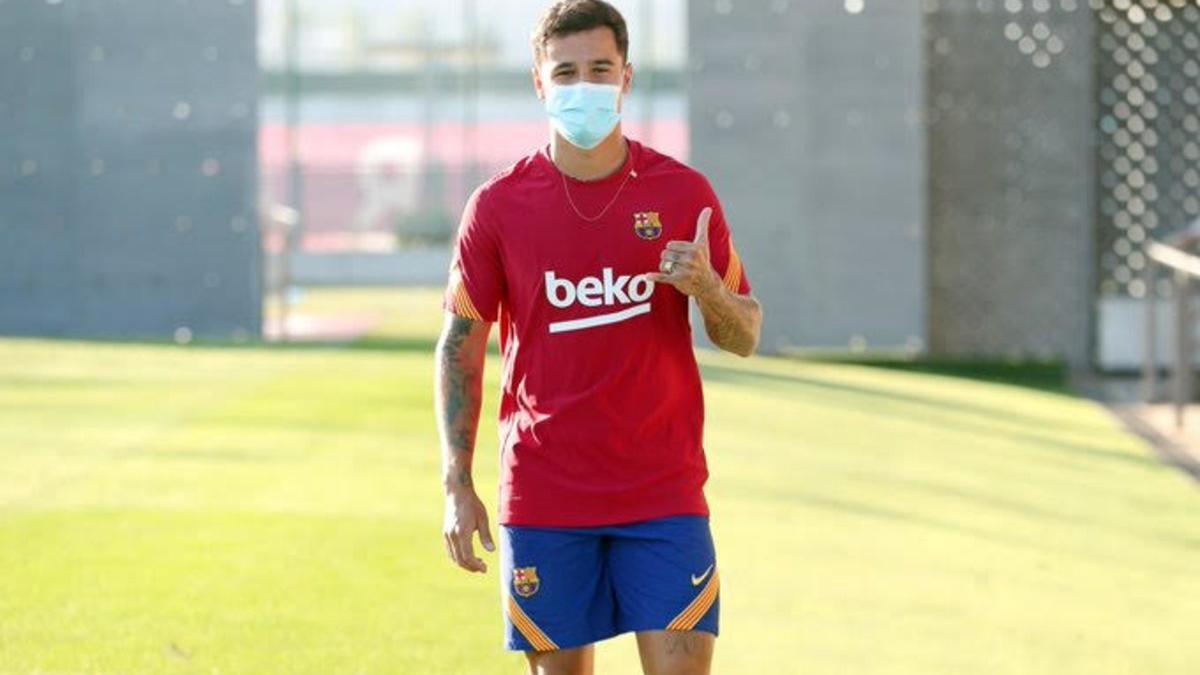 Coutinho, en la ciudad deportiva del Barça, tras unirse a los entrenamientos con Koeman.