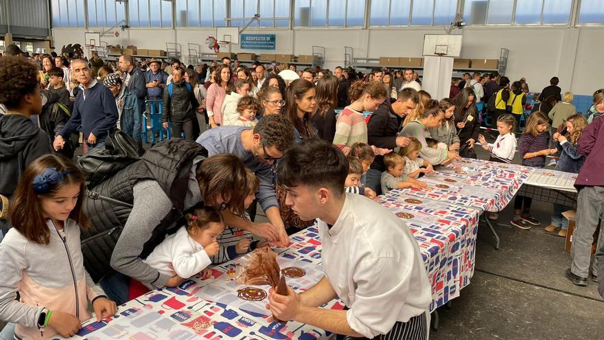 Fira del Pa i de la Xocolata de Sant Gregori amb parades, tallers i maridatges