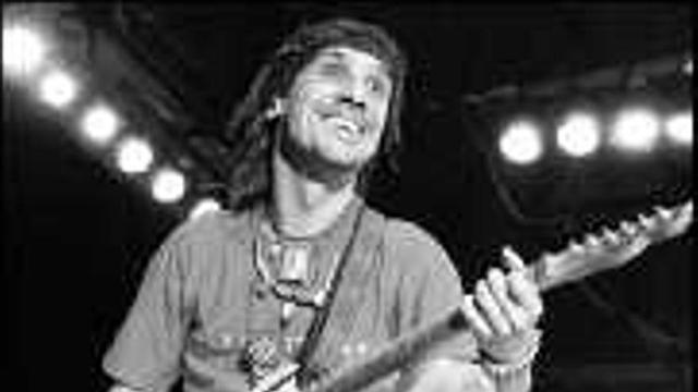Manu Chao, en uno de sus últimos conciertos./ EFE