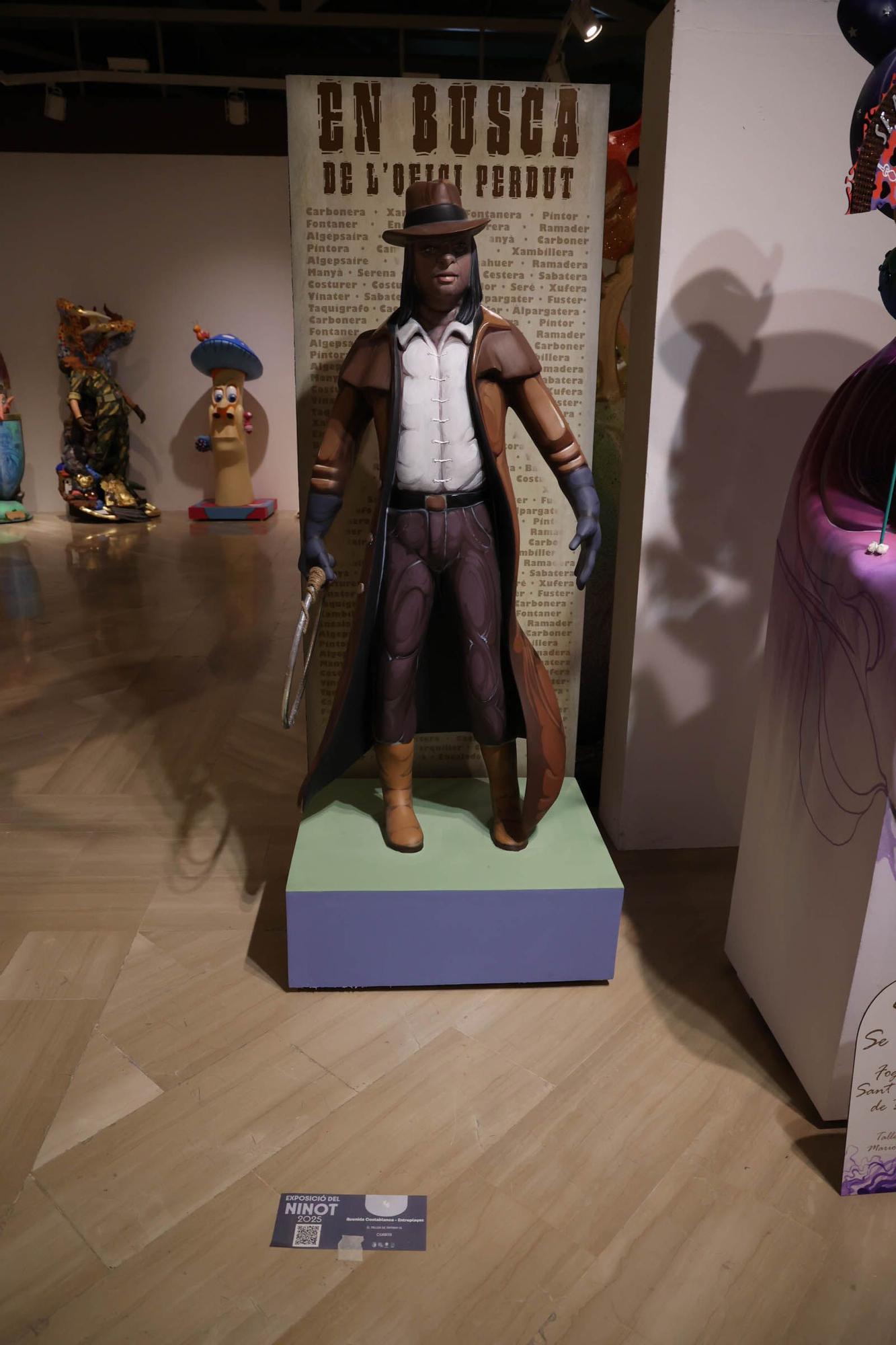 Exposición del Ninot adulto de las hogueras 2025